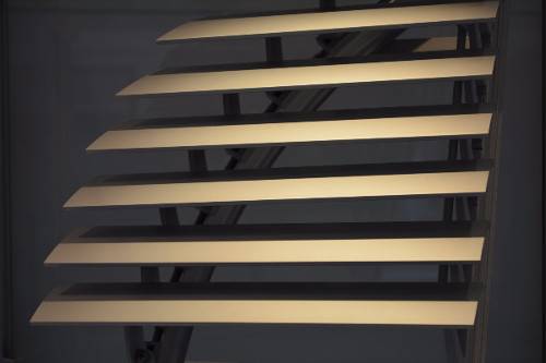 Facciate vetrate ombreggiatura